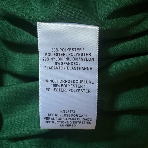 Elegant Green Sleeveless Dress - Picture 5 of 7